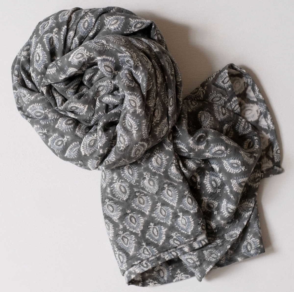 Hand Block Double Gauze Pai Forest Printed Scarf