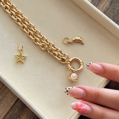 CHUNKY GOLD PHONE STRAP - CIRCLE