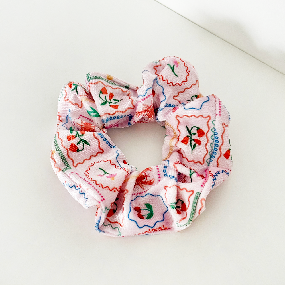 Dolce Vita Scrunchie