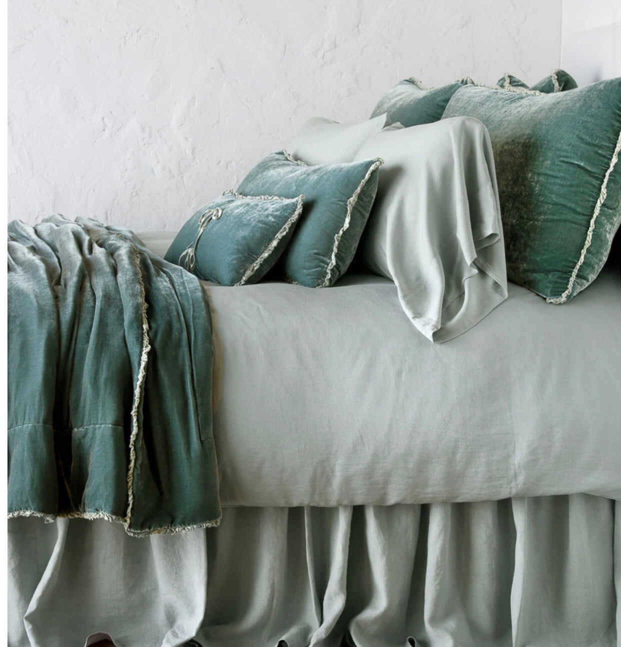 IN STOCK Bella Notte Linens Carmen Bed End Blanket, Eucalyptus