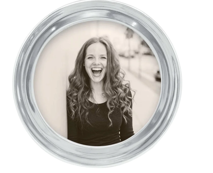 Mariposa Signature Round Frame 5x5"